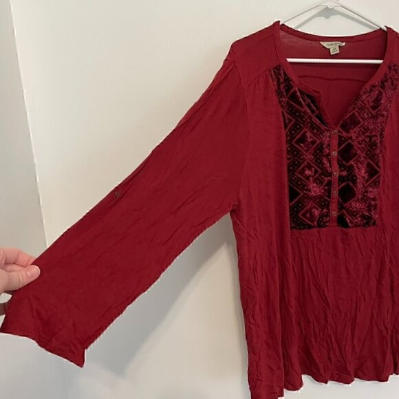 LUCKY BRAND Plus Size Burnout Velvet Bib Henley Top Burgundy Maroon Red Roll Tab - Picture 9 of 14